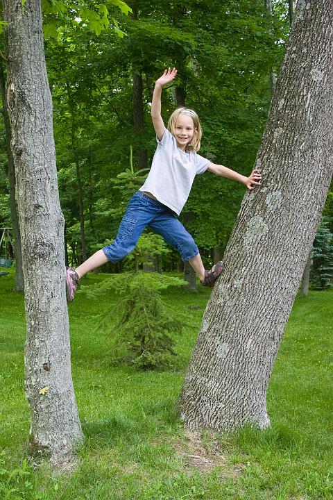 Kara Dickinson In the trees